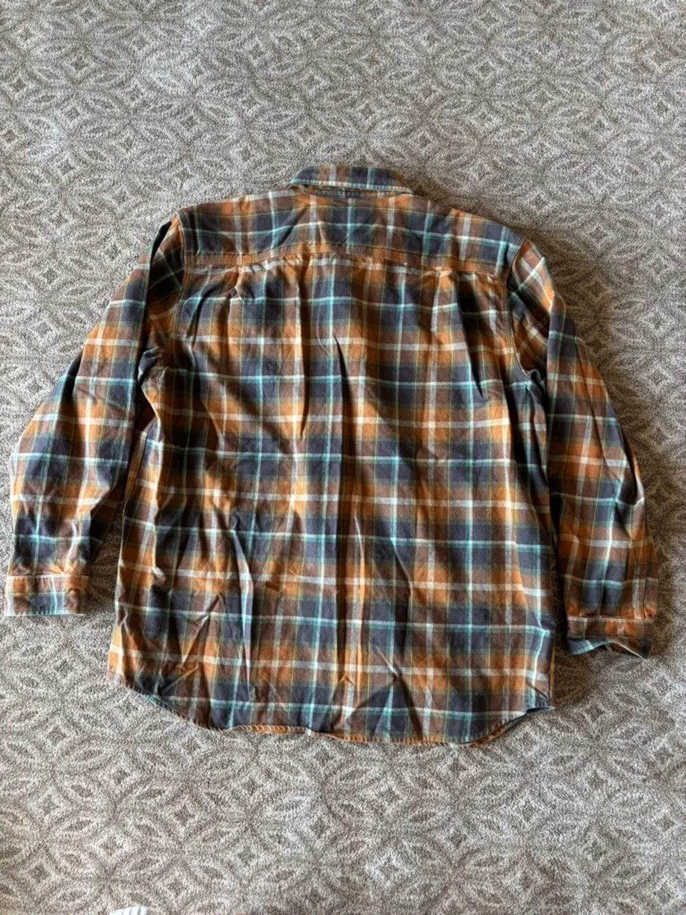 Carhartt loose fit heavyweight flannel!!! - Picture 3 of 4